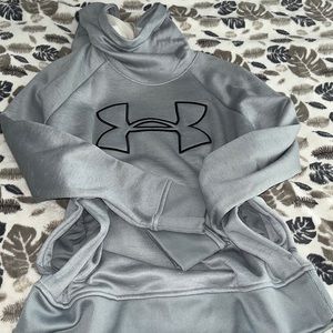 Under Armour Hoodie Size Small